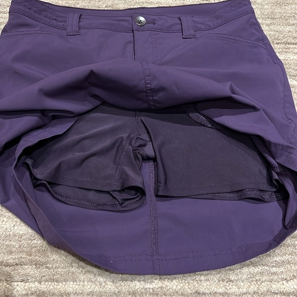 EUC Eddie Bauer Travex Adventurer Purple Skort Size 2 - Picture 2 of 6